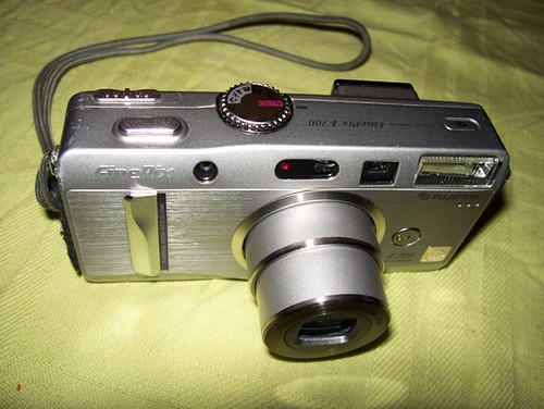 Fujifilm FinePix F700 product image