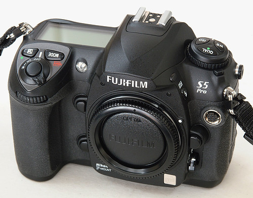 Fujifilm FinePix S5 Pro product image