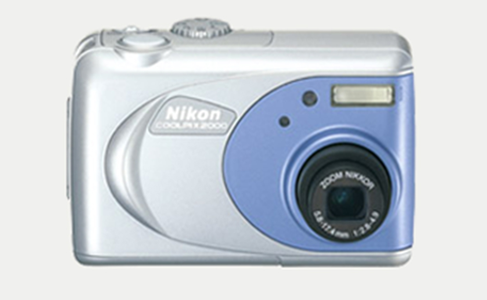 Nikon COOLPIX 2000 product image